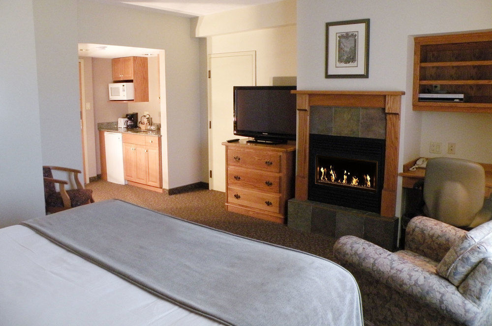 Stone Gate Inn Orillia Extérieur photo
